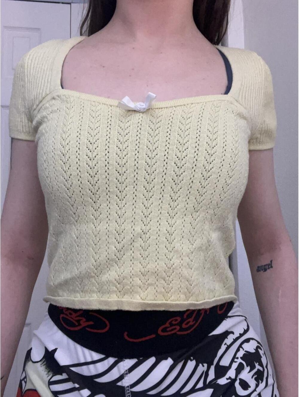 light yellow pointelle top with bow